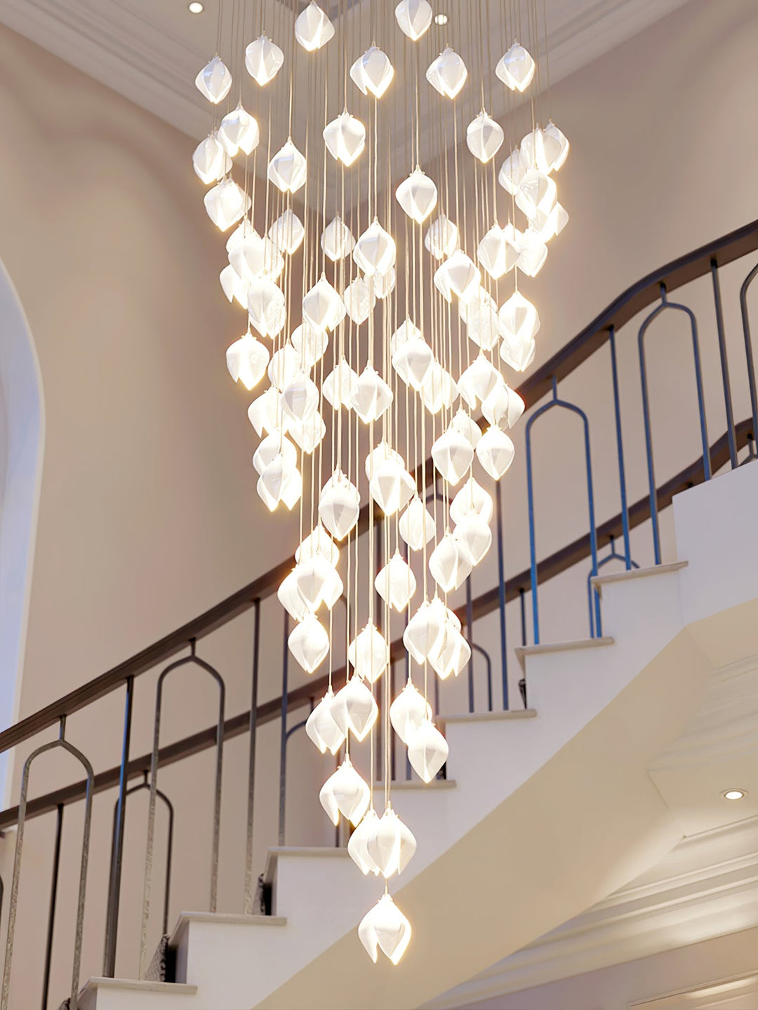 Ceramic Flower Droplight Pendant Light | Kalsten