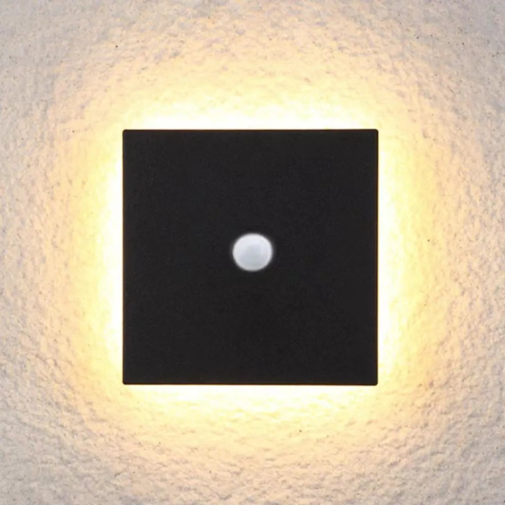 Modern Black Outdoor LED Wall Lamp Noxord