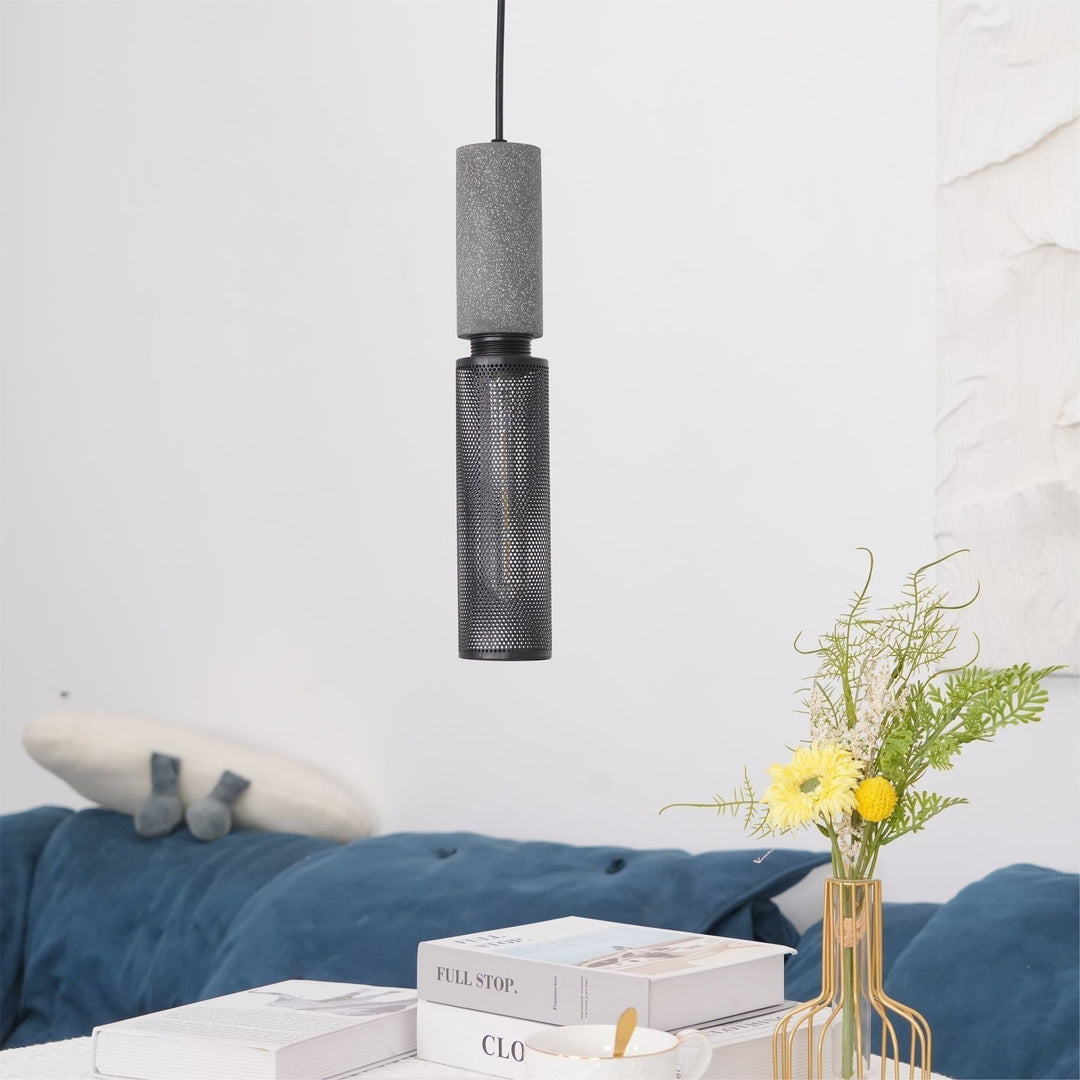 Classic chandelier – Decorative ceiling light with warm, cozy light | Kalsten