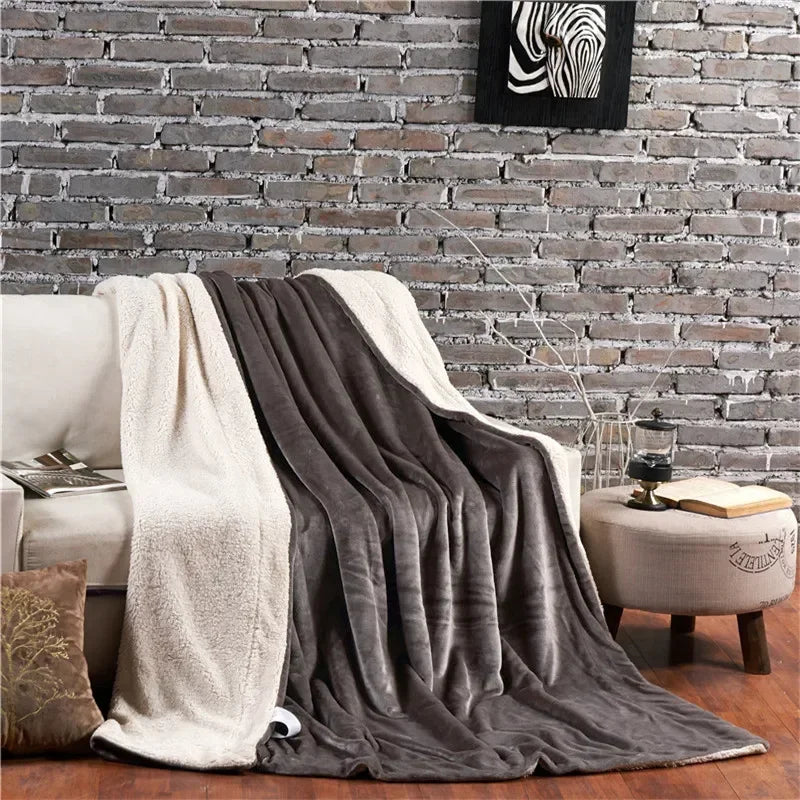 Kalsten | CozyNest Reversible Wool Blanket – Flannel & Cashmere Warm Blanket for Winter