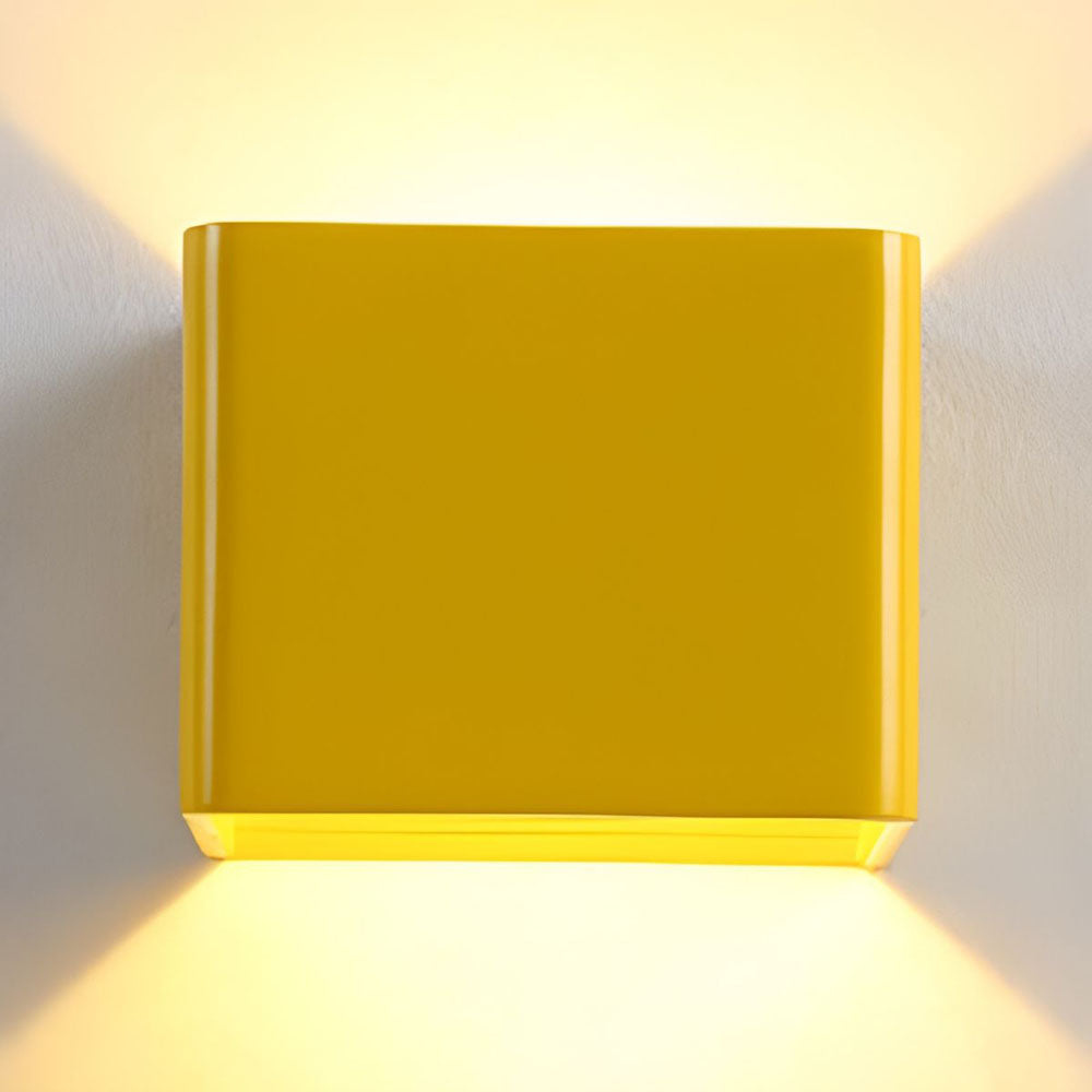 Kalsten | Cubbon LED Wall Lamp Compact Modern Design White