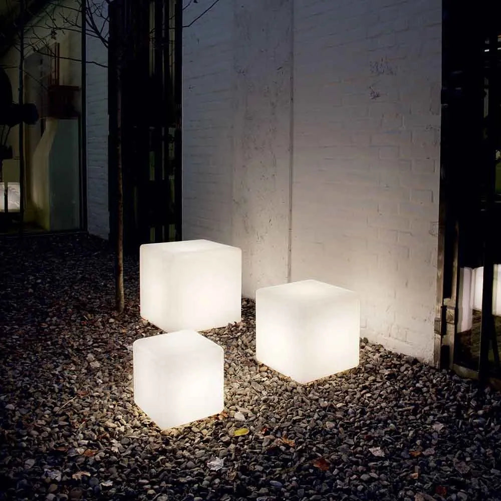 CubeAura Light - Creative cubic garden lamp | Noxord