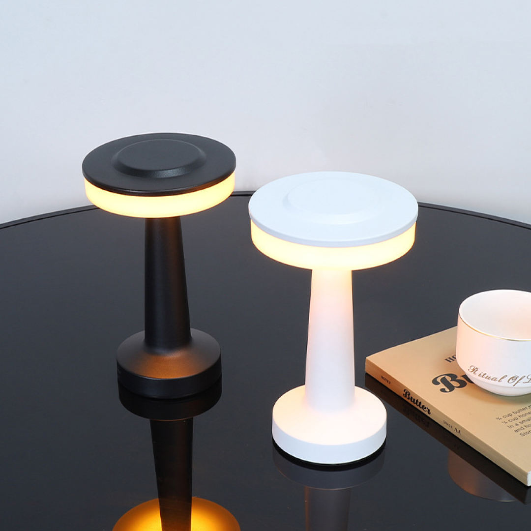Black LED Table Lamp with Metal Finish – Modern Light for Living Rooms and Offices, Warm Light | Kalsten