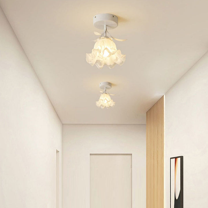 Floral Glass Shade Ceiling Lamp Noxord
