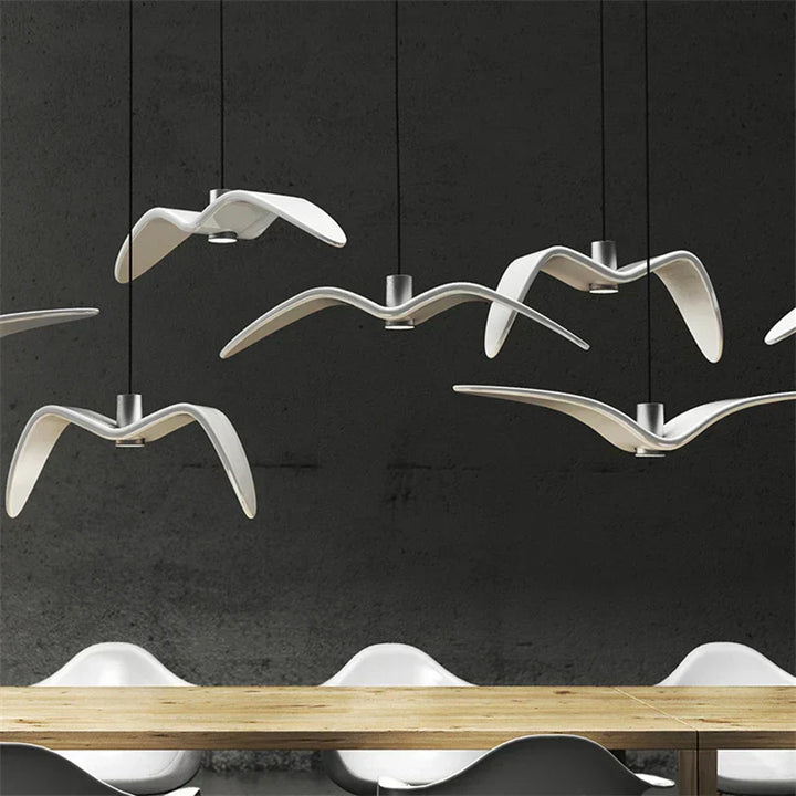 Kalsten | BeakBrilliance - Design Bird Lamp for Unique Interiors