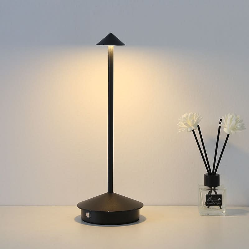 OxaLED Portable Cordless Rechargeable Table Lamp | Noxord