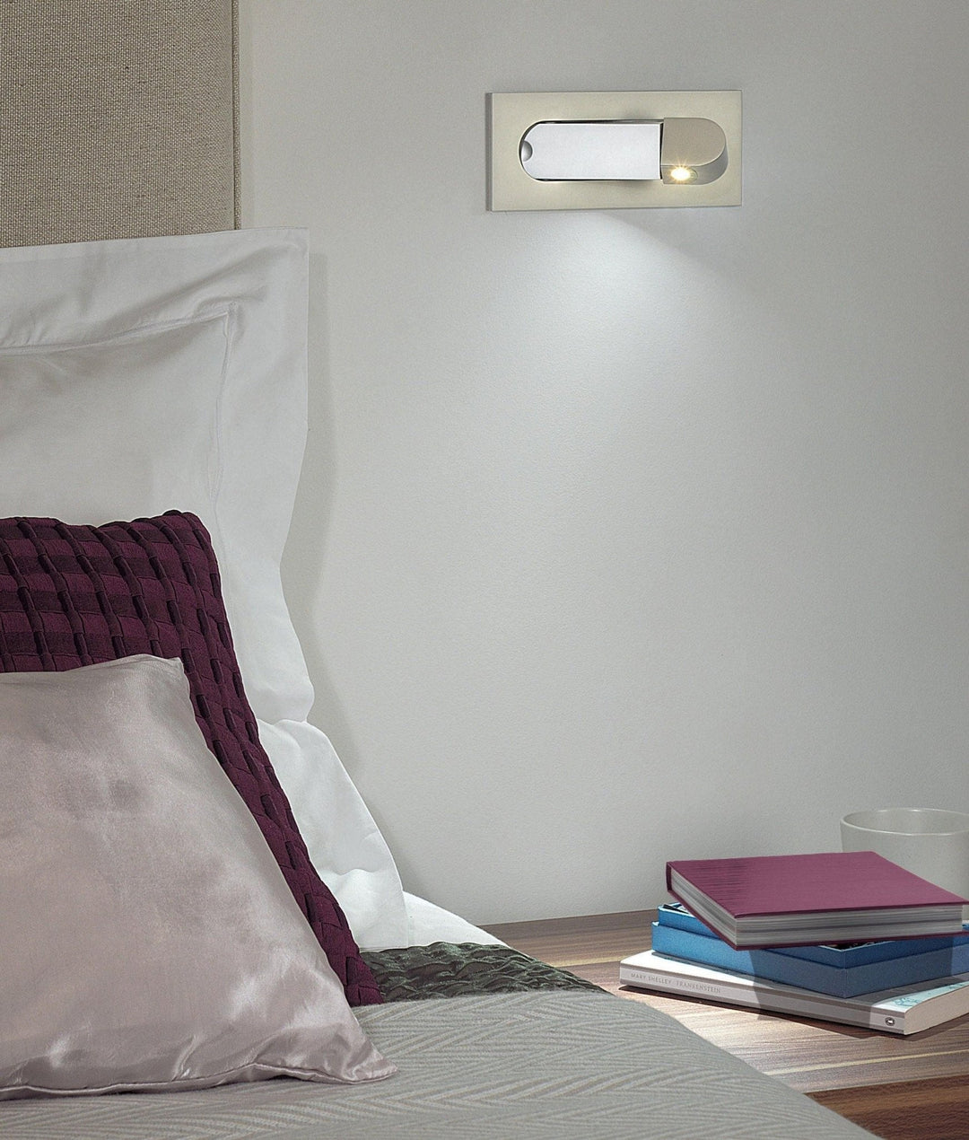 Modern LED Portable lamp Bedside Reading Light | Noxord