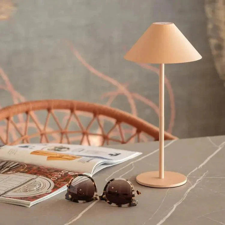 Wireless Table Lamp | Minimalist Battery LED Table Light | Kalsten