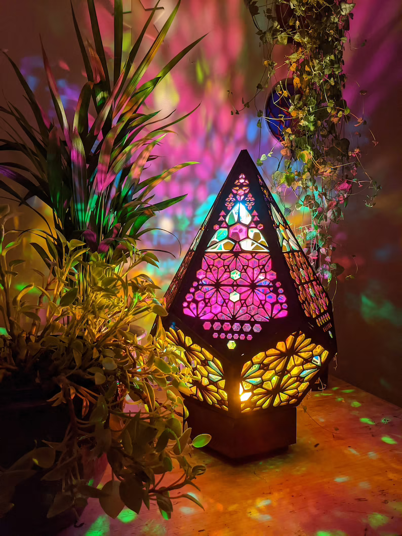 Kalsten | Glass-in-Block Style LED Table Lamp - LumiAura