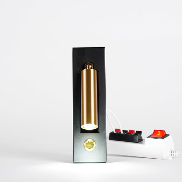 Minimalist LED wall lamp – Modern wall light with a simple design for indoor use | Kalsten