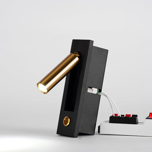 Minimalist LED wall lamp – Modern wall light with a simple design for indoor use | Kalsten