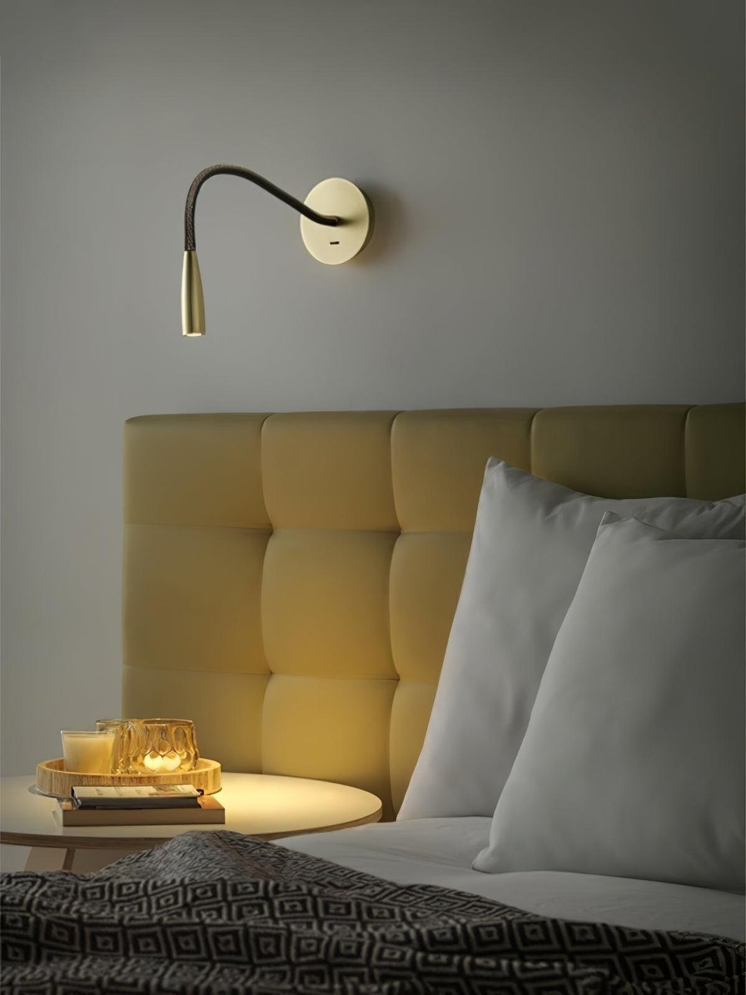 Flexi Hose Sconce Wall Light | Noxord