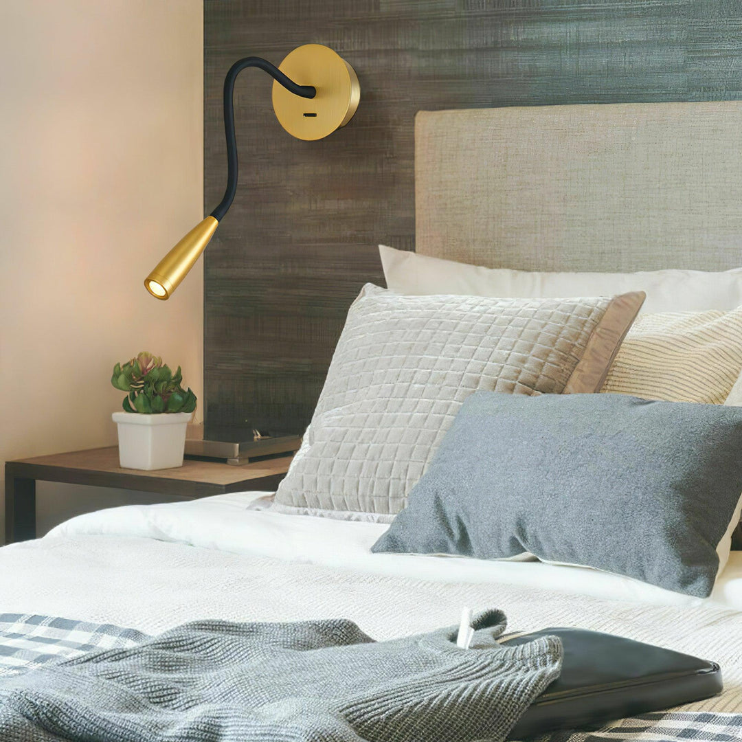 Flexi Hose Sconce Wall Light | Noxord