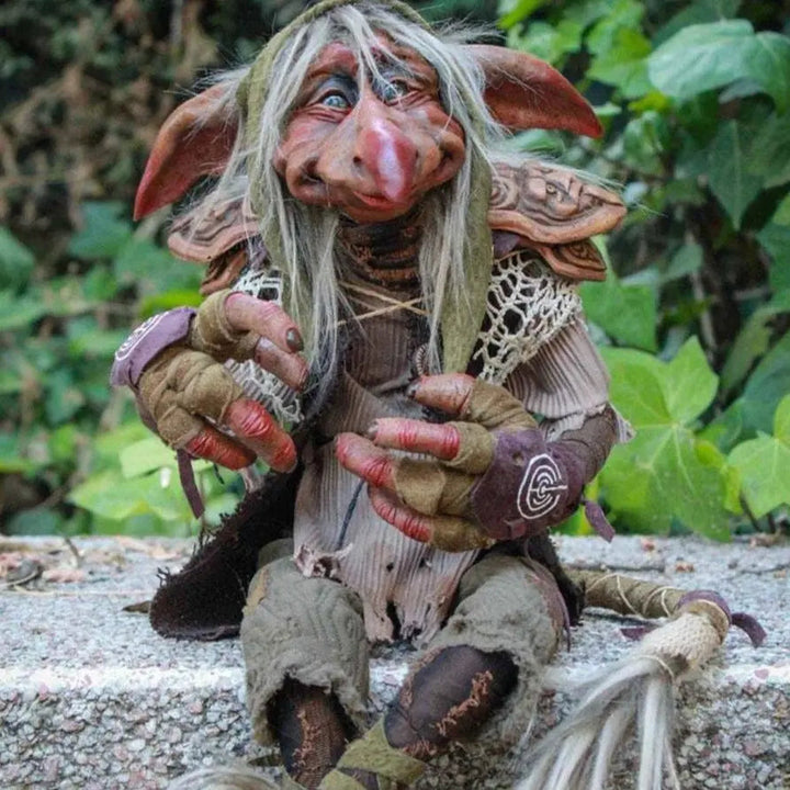 Kalsten | Charming garden statue made of resin for an inviting atmosphere
