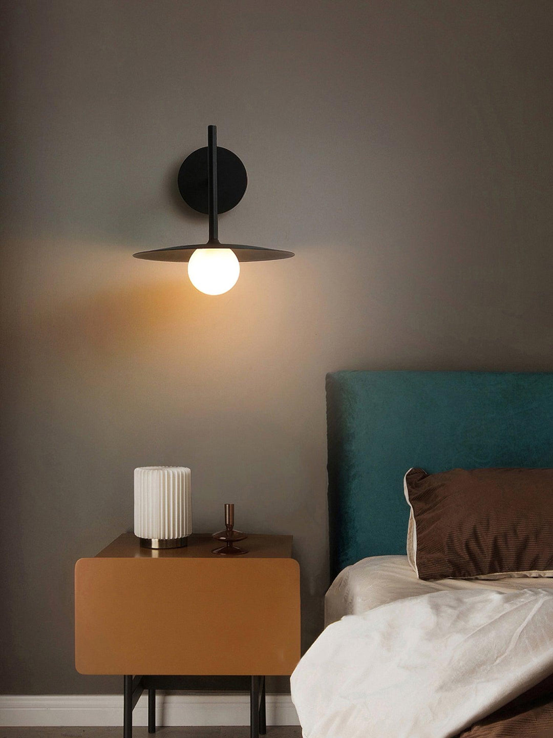 Gea Iron Wall Lamp | Kalsten