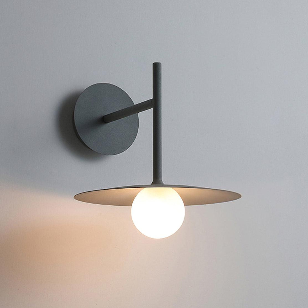 Gea Iron Wall Lamp | Kalsten