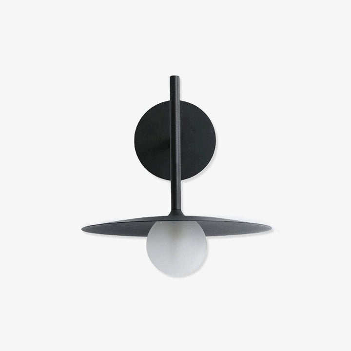 Gea Iron Wall Lamp | Kalsten