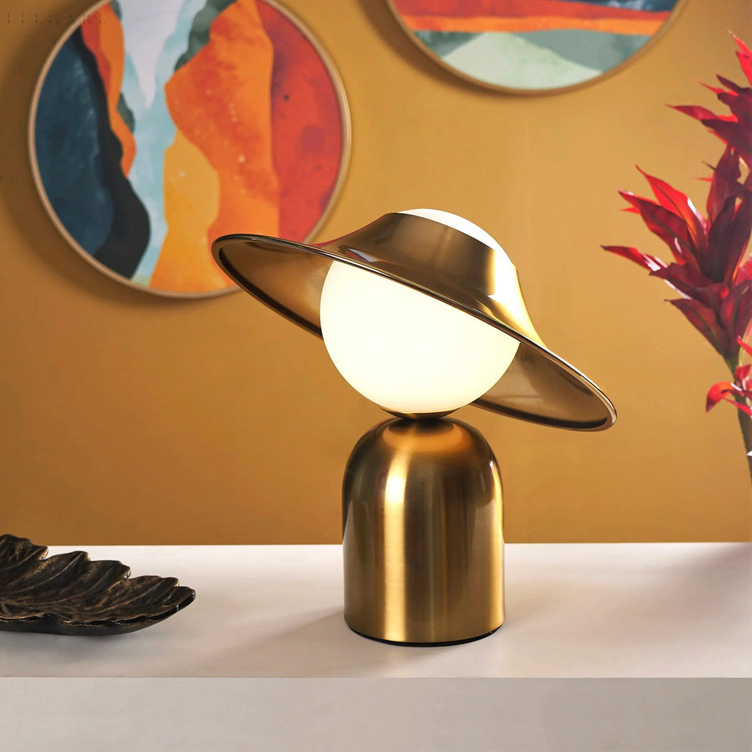 Elegant Gold Table Lamp With LED, Scandinavian Design For Cozy Interior Kalsten