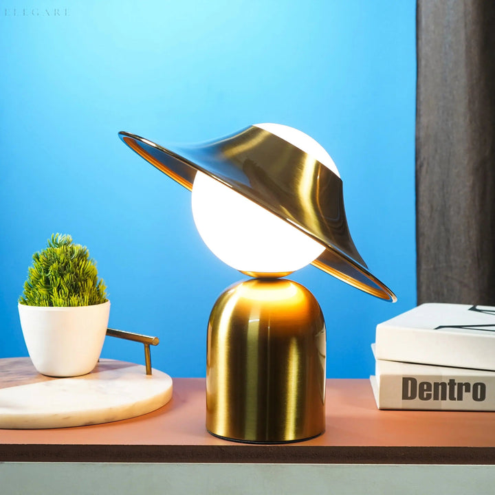 Elegant Gold Table Lamp With LED, Scandinavian Design For Cozy Interior Kalsten
