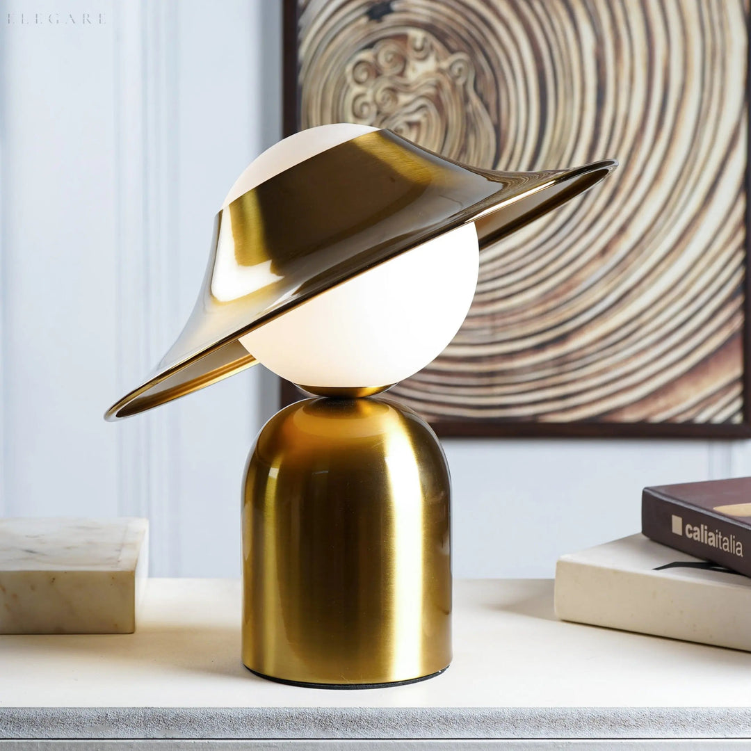 Elegant Gold Table Lamp With LED, Scandinavian Design For Cozy Interior Kalsten