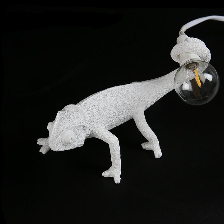 GlowLizard - Resin Lizard Table Lamp | Kalsten