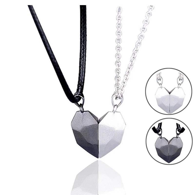 Lexy Couple Necklace 2 in 1 - A necklace for you and your loved one Noxord