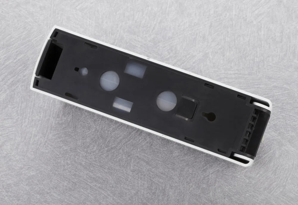 Kalsten | Wall-mounted shower dispenser