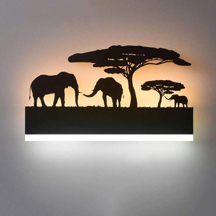 Wall lamp with versatile design | Kalsten
