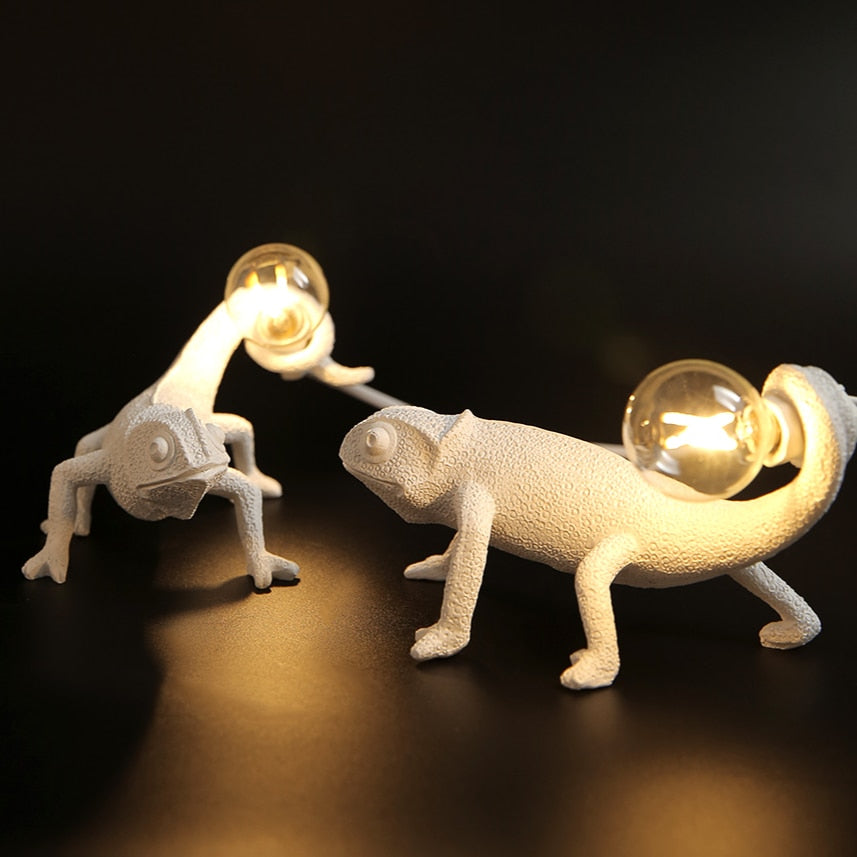 GlowLizard - Resin Lizard Table Lamp | Kalsten