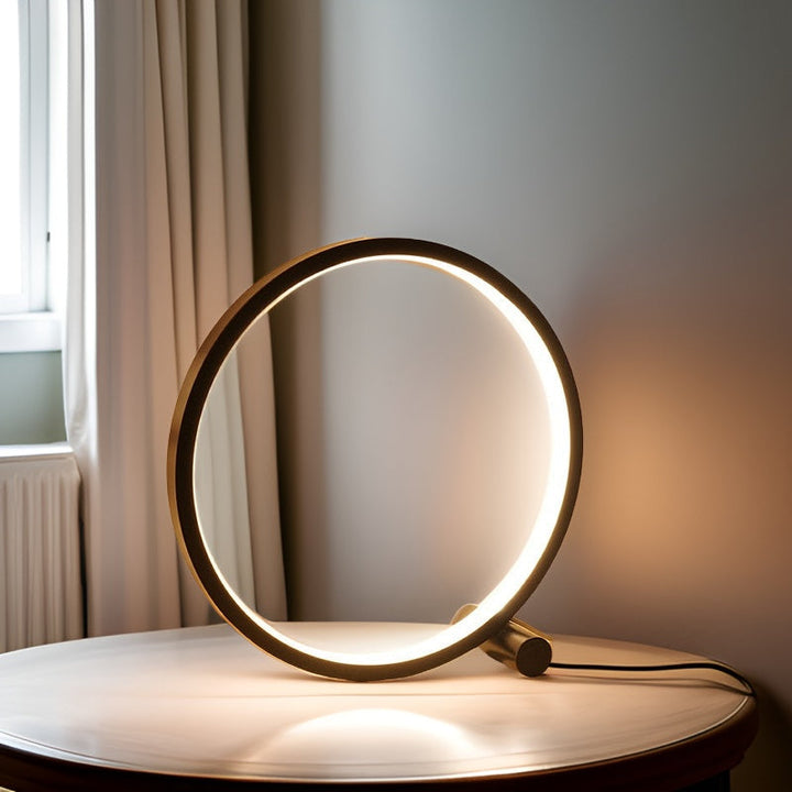 Halo Glo Lamp – minimalistic dimmable round LED table lamp | Kalsten