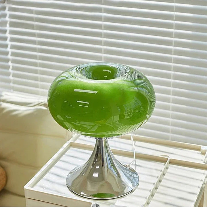 FruitLume - Apple-Shaped Table Lamp | Kalsten