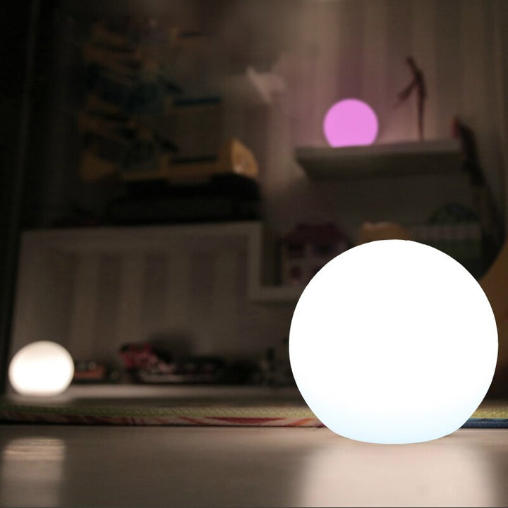 Moon Battery LED Indoor & Outdoor Table Lamp | Kalsten