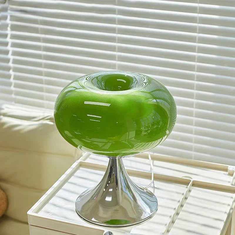 FruitLume - Apple-Shaped Table Lamp | Kalsten