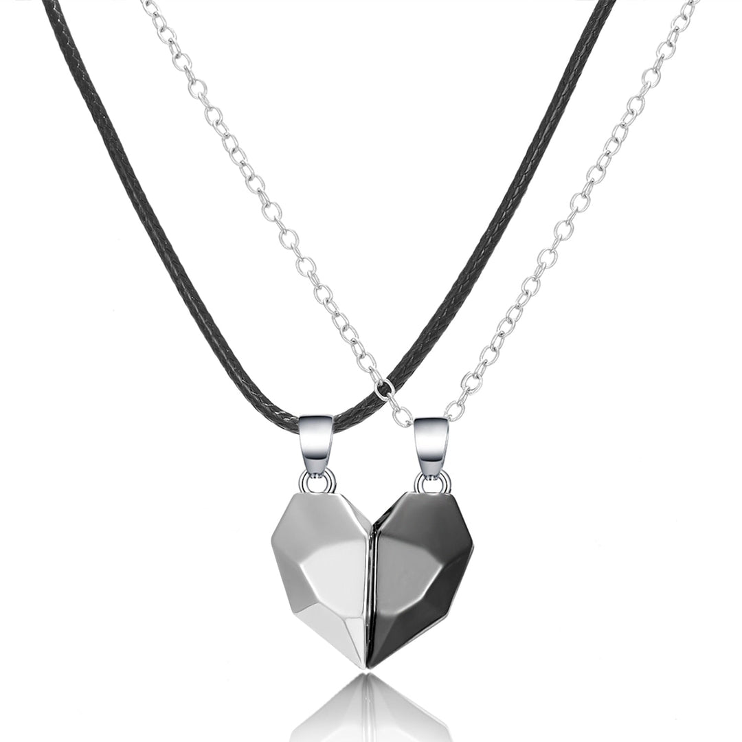 Lexy Couple Necklace 2 in 1 - A necklace for you and your loved one Noxord