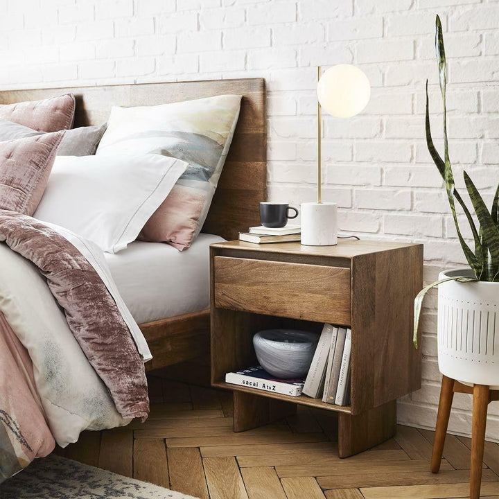 Harper Globe Table Lamp 8.7' | Kalsten