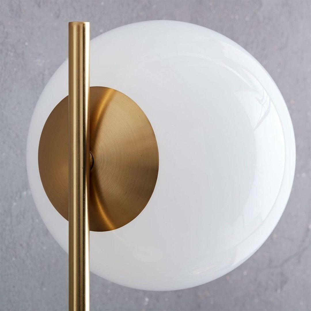 Harper Globe Table Lamp 8.7' | Kalsten