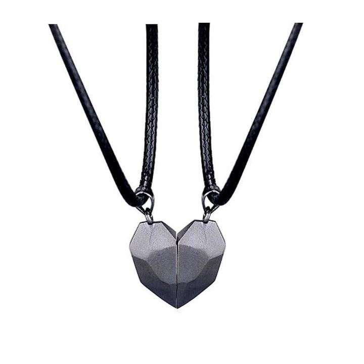 Lexy Couple Necklace 2 in 1 - A necklace for you and your loved one Noxord