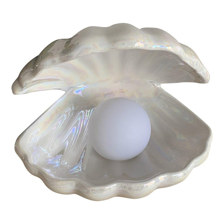 Chelly Chic Shell Lamp | A magical lamp with a pearl | Kalsten