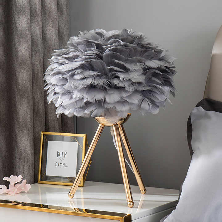 Table Lamp - FeatherLux - Dimmable Light - Elegant Feather Design | Noxord