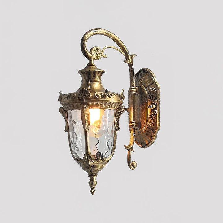 Heritage Outdoor Wall Lamp | Kalsten