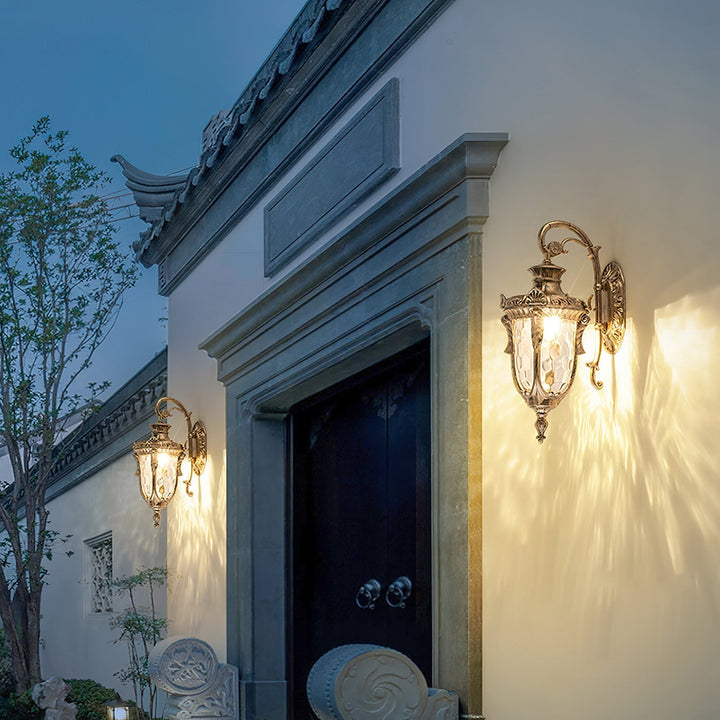 Heritage Outdoor Wall Lamp | Kalsten
