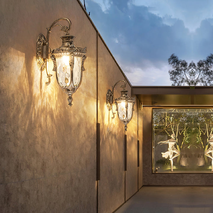 Heritage Outdoor Wall Lamp | Kalsten