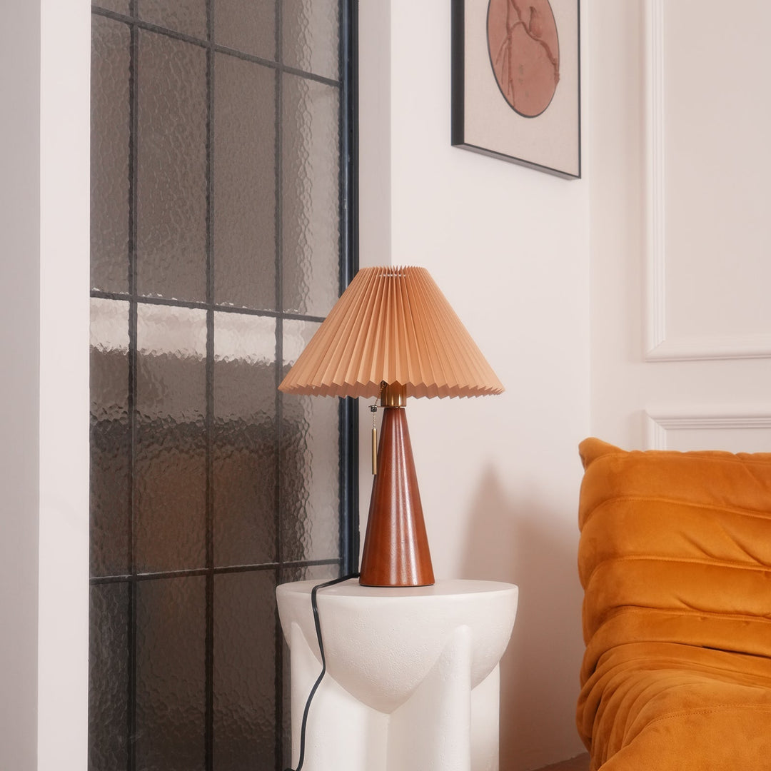 AntiqueRadiance – Elegant Wood and Metal Table Lamp | Noxord