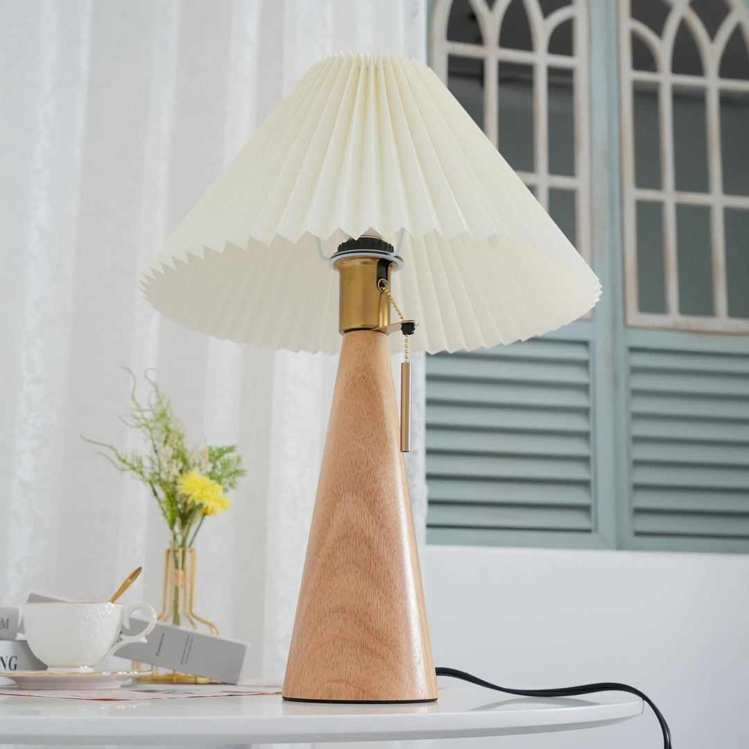 AntiqueRadiance – Elegant Wood and Metal Table Lamp | Noxord
