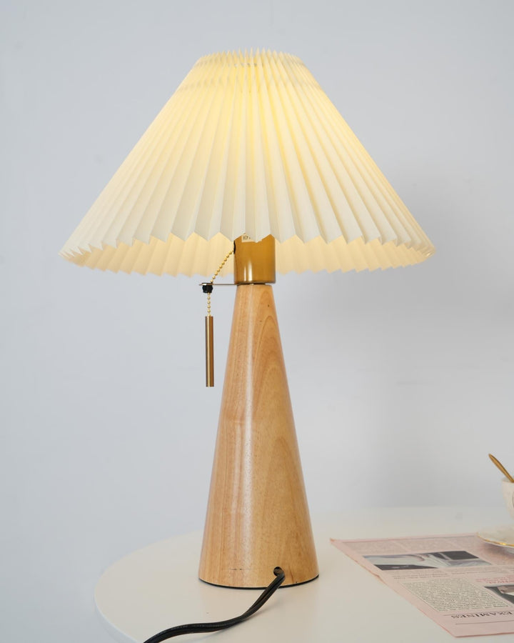 AntiqueRadiance – Elegant Wood and Metal Table Lamp | Noxord
