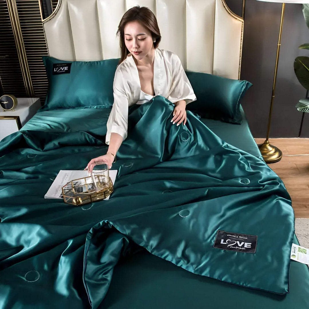 Kalsten | FLUFFINA - Premium Satin Silk Bedding