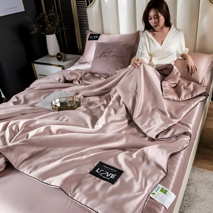 Kalsten | FLUFFINA - Premium Satin Silk Bedding