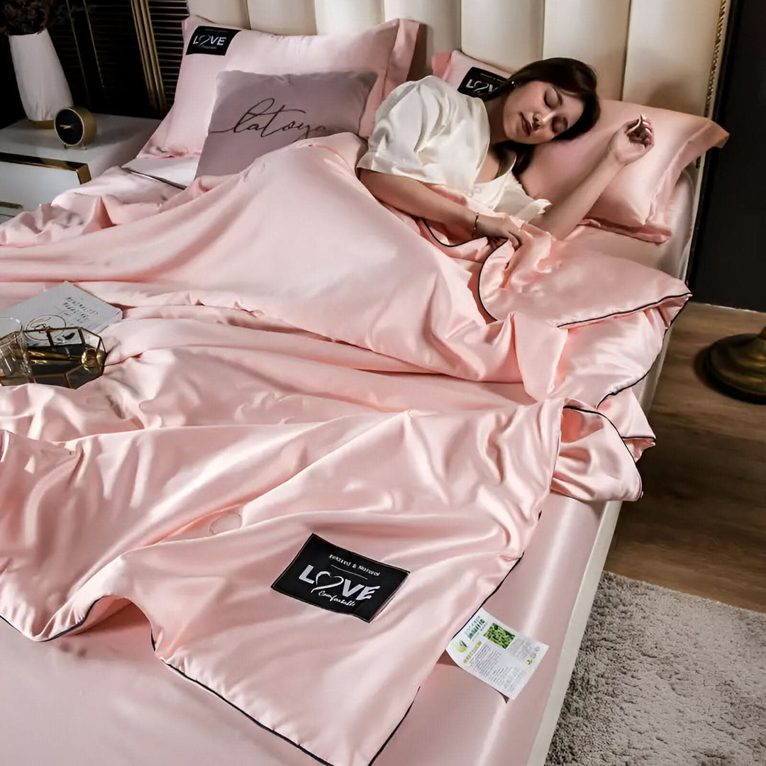 Kalsten | FLUFFINA - Premium Satin Silk Bedding