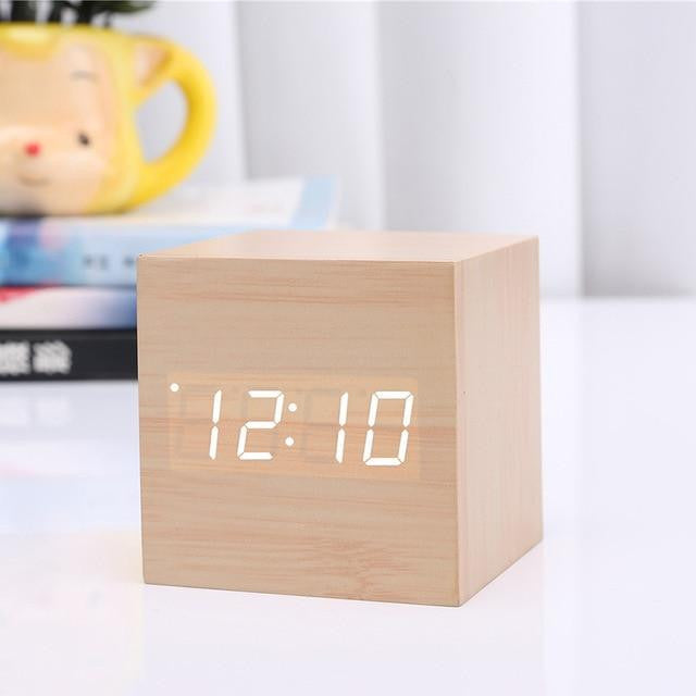 Modern Digital Wood Clock | Kalsten