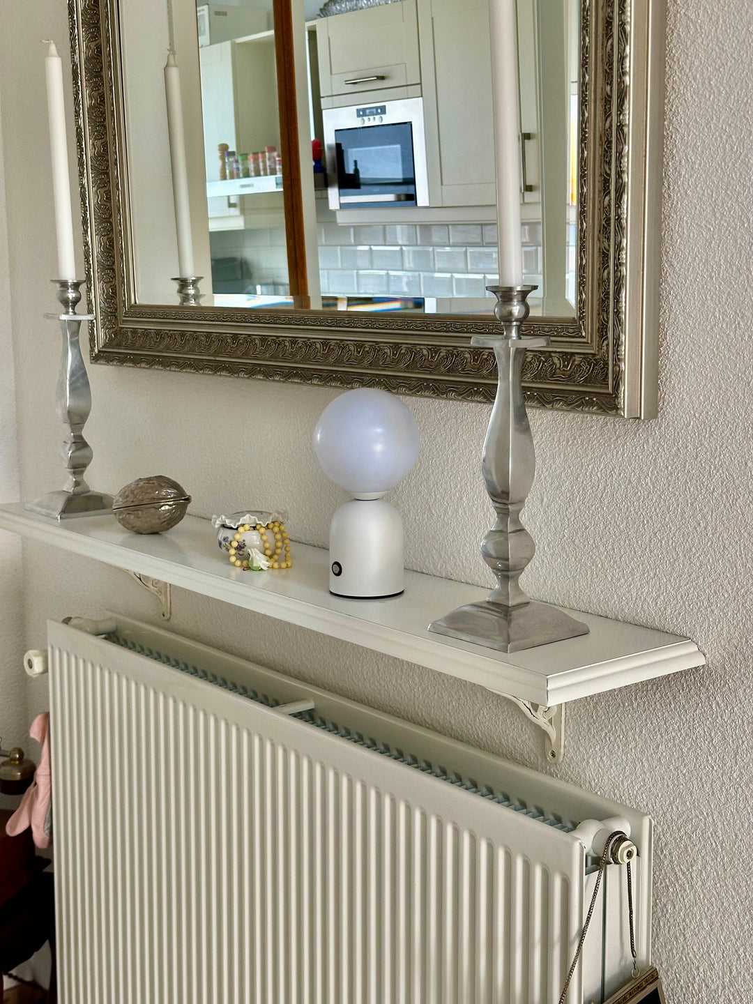 LumièreSereine – Elegant Table Lamp for Calm Atmosphere Kalsten
